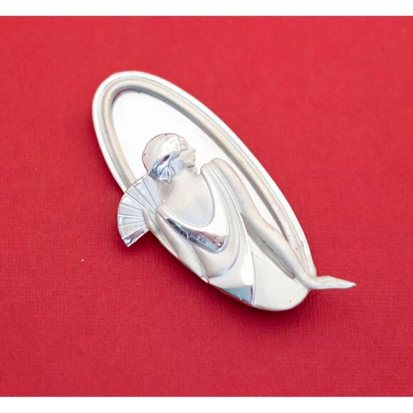 Vintage Stylish Lady Brooch - F30 - Picture 1 of 3